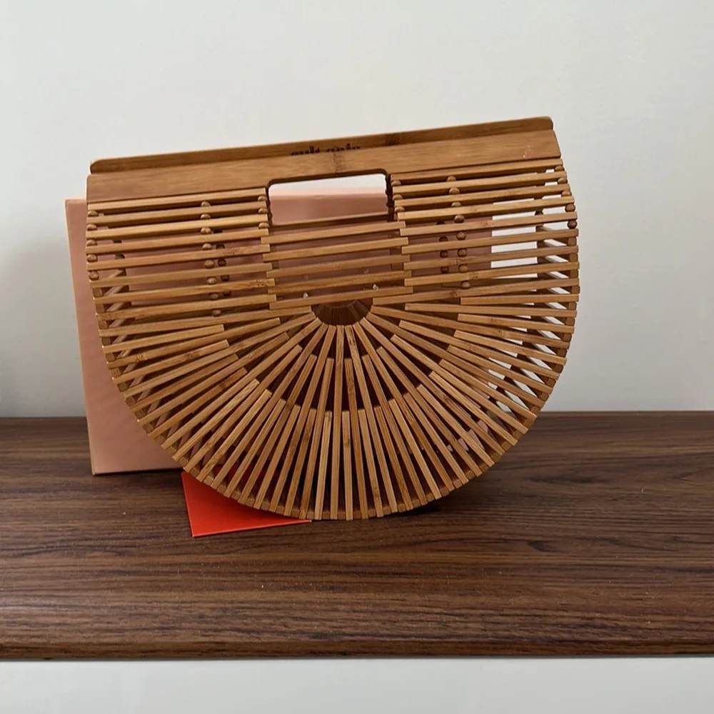 Cult Gaia Small Ark Bag - Picture 4 of 6